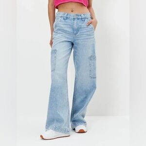 American Eagle Super High Rise Baggy Wide Leg Jean 12R